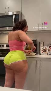 Name please - Porn Videos & Photos - EroMe