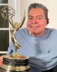 Lori Sperling's Instagram, Twitter & Facebook