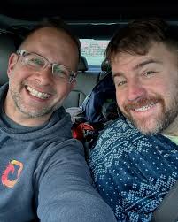 Headed back to FL for a quick trip! I'm speaking at the Thrive convention,  Elevate, this weekend, plus we get to pick up the doggos and maybe sneak in  a Disney adventure