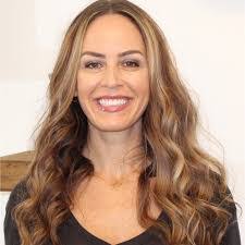 Jami Fletcher's Instagram, Twitter & Facebook