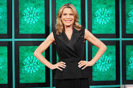 Image von vanna white plastic surgery featured young with the resolution von 1440x901 hinzugefügt von sayer_41. Who Is Wheel Of Fortune Host Vanna White S Ex Husband George Santo Pietro