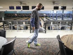 Bowling alleys, video arcades in Columbus area adapt to COVID pandemic