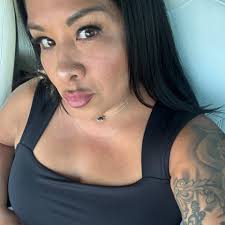 Does anyone know any good piercers?