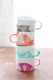 Mugs, printed with photos or text, make wonderful gifts for any occasion. Diy Marbled Mugs With Nail Polish With Video Diy Candy