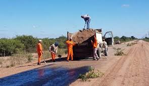 Resultado de imagen para trabajadores de vialidad en salta