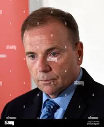 Lieutenant general ben hodges hi-res stock photography and images