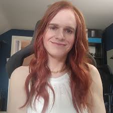 Aida Paul's Instagram, Twitter & Facebook