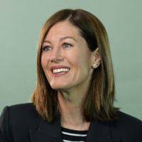 Lindsey Francis's Instagram, Twitter & Facebook