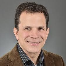 Lauren Landau's Instagram, Twitter & Facebook