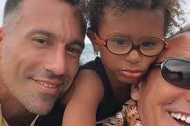 Apresentador Benjamin Cano celebra aniversário de 5 anos do filho,  Vinícius, e relembra processo de adoção