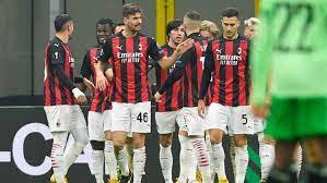 Klub asuhan stefano pioli harus menanggung malu karena kekalahan itu menjadi kekalahan pertama milan di musim ini, sehingga posisi mereka di klasemen turun di posisi kedua. Hasil Pertandingan Liga Europa Ac Milan Vs Celtic Comeback Tanpa Ibra Indosport