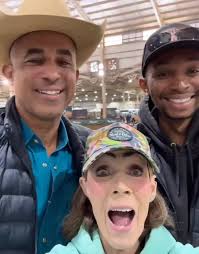 Yes, we’re “hanging with Matt”!!!, #nrha #nrhafuturity #dontbejealous