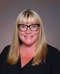 Michelle Mckay's Instagram, Twitter & Facebook