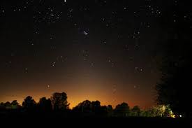 The Beautiful Zodiacal Light Shining Through Jupiter And Pleiades Thanks To Stacy Oliver Bryant Space And Astronomy Stars At Night Beautiful