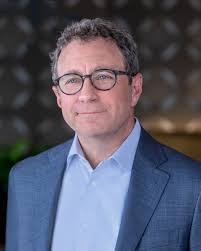 600 West Chicago, 600 W Chicago Ave