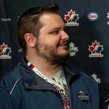 Gavin Bryant, Mathieu Paris, and Andrew Wycisk all return to the lineup for  the #IceDogs tonight. 11 forwards and 6 defenseman. Urban Podrekar has left  for the World Juniors. Marcus Vandenberg tending