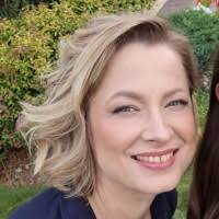 100+ profili według frazy „Pluta”