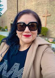 What is the cut off time for marathon or half marathon?