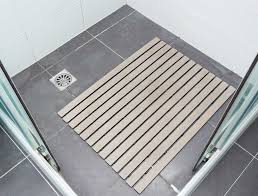 Great savings & free delivery / collection on many items. 5 Best Shower Mats Non Slip Bath Mats 2021 Reviews Sensible Digs