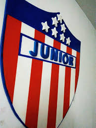 Ha publicado fotografías de uno de los escudos del equipo que está en. Mil Sorpresas Hermoso Escudo De Junior En Madera Facebook