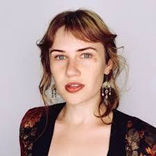 Dawn Graves's Instagram, Twitter & Facebook