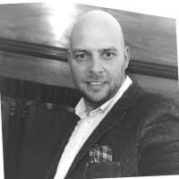 Wayne Spear's Instagram, Twitter & Facebook