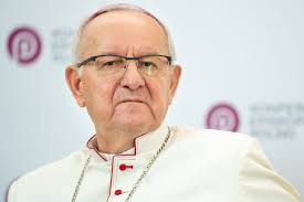 Bp Jan Ozga: Kościół w Kamerunie jest nadal bardzo tradycyjny i odznacza  się wielką wiarą