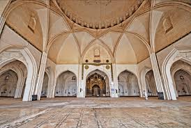 Gaze at the magnificent architectural marvels in bijapur as unique trails cross your path, letting you waltz right into the heart of a bygone era. File Inside Jama Masjid Bijapur Karnataka Jpg Wikipedia