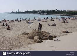 Buchen sie dieses erstklassige hotel in la rochelle, frankreich. Sandskulpturen Am Strand La Rochelle Frankreich Mai 2009 Stockfotografie Alamy