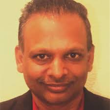 I had the pleasure of the past Indian Prime Minister Late Rajiv Gandhi's  company along with other dignitaries such as Minister Madhav Rao Scindia  back in the eighties ...