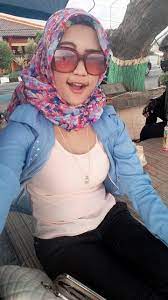 Maybe you would like to learn more about one of these? Pin Di Hijab