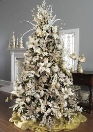 And, how to make a monochromatic tree with these blue christmas tree ideas. Sandy S Motherhood Blog The Prettiest Themed Christmas Trees