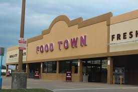 These groups include their young and up to three males at any given time. Food Lion Houston Historic Retail
