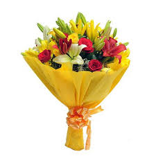 Top 4 Flower Bouquets For The Beginning Of Career Milestones That Signifies Victory Flower Delivery Send Flowers Online Online Flower Delivery
