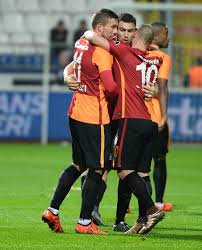 Turkey, i̇stanbul, lille, manchester, marmara, ankara, free people check with all available information for the name on the internet. Ali Sami Yen Sokak Mesut Ozil In Fenerbahce Ye Transferi Hakkinda Ne Dusunuyorsun Burak Yilmaz Mesut Ozil E Basarilar Dilerim Ama Benimle Birlikte A Milli Takim Formasi Altinda Savasmis Mucadele Etmis Futbolcularla