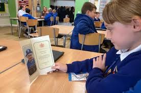 Queen Elizabeth II: Your tributes to UK's longest-reigning monarch