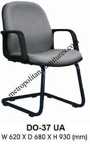 Untungnya subur furniture yang sudah puluhan tahun menjual kursi kantor dapat membantu anda mencarikan kursi yang paling tepat untuk anda. Office Furniture Kursi Kantor Donati Donati Kursi Rapat Type Do 37 Ua Www Metropolitan Furnitures Com
