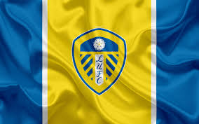 The name on the back of the shirt is never bigger than the badge on the front of it. Leeds United Desktop Wallpapers Wallpaper Cave