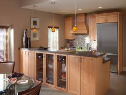 Product photography and illustrations have been reproduced as accurately as print and web technologies permit. Waypoint Kitchen Style 630 In Maple Coffee Glaze Casa Amazona Lancaster California