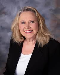 Nancy Brisendine's Instagram, Twitter & Facebook