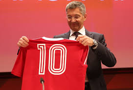 + bayern munich fc bayern munich ii fc bayern munich u19 fc bayern munich u17 fc bayern münchen u16 bayern munich uefa u19 fc bayern squad bayern munich. Erste Leaks So Sieht Das Kunftige Bayern Heimtrikot Aus Aktuelle Fc Bayern News Transfergeruchte Hintergrundberichte Uvm