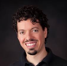 Daniel Shank's Instagram, Twitter & Facebook