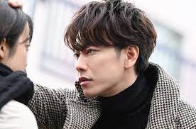 恋つづ 佐藤健 パンキス ジェンガキス 冒頭から胸キュンの嵐 モデルプレス 佐藤健 先生ファッション イケメン俳優