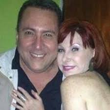 Stream Leo Bar music