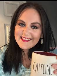 Danielle Gresser's Instagram, Twitter & Facebook