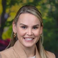 Caitlyn Mcdaniel's Instagram, Twitter & Facebook