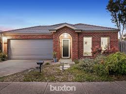 15 Tamarind Close Keysborough Vic 3173 Property Details