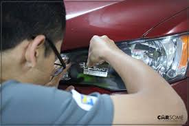 The rfid tag, which is the official name by touch n go, utilizes a radio frequency chip embedded within the tag and an overhead reader in the toll booth. Touch N Go Rfid Here Are Your Questions Answered Carsome Malaysia