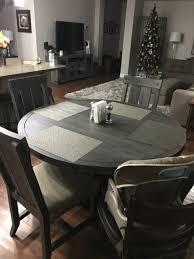 Curves and angles never looked so good together as they do on the oliver round extension dining table. Jaxon Grey 5 Piece Round Extension Dining Set With Wood Chairs Living Spaces