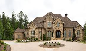 Pin By Sheri Seiter On Ideas For A New House Brick House Designs House Exterior House Designs Exterior